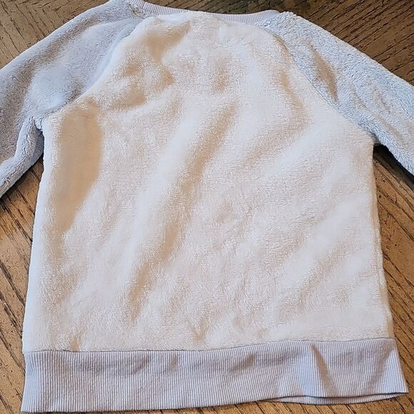 Unicorn Sequin Sweater Size S Epic Threads - Picture 6 of 7